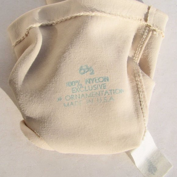 Vintage 1950's Van Raalte Ladies' Dress Gloves Ivory size 6 1/2 - Pre-owned - Picture 7 of 7